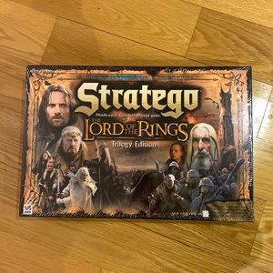 Strategy Board Game - Lord of the Rings edition